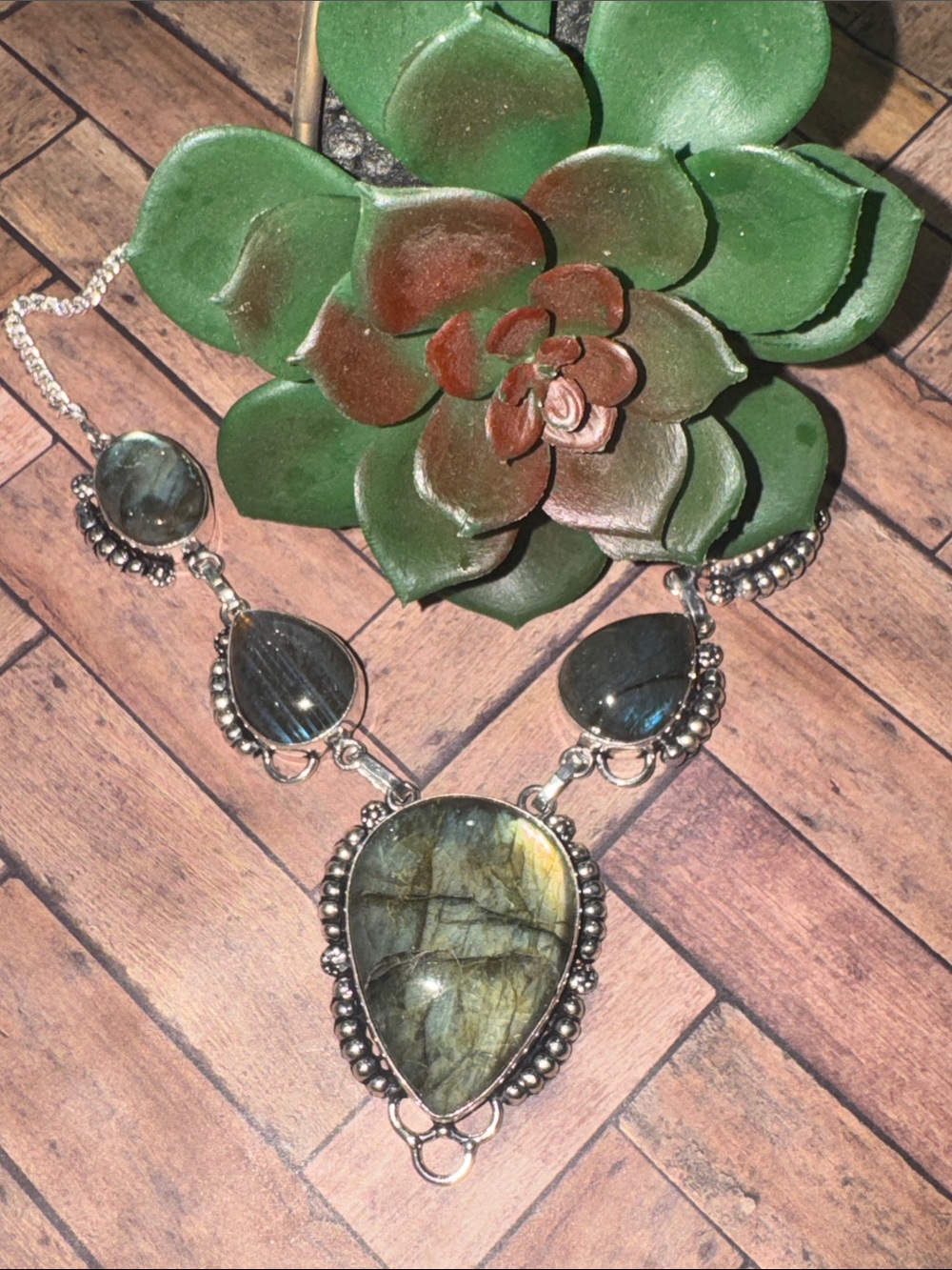 Silver Labradorite Necklace